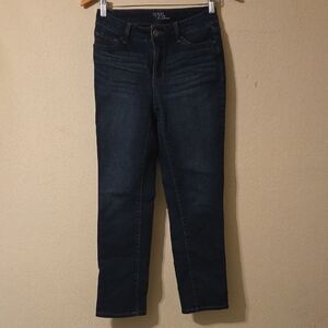 Time and Tru Blue Cropped Ankle Jeans